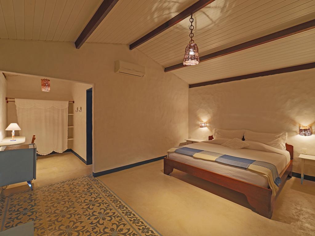 Inn Xue Porto de Pedras